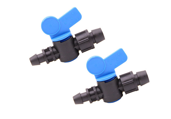 按扣鎖姆旁（páng）通閥