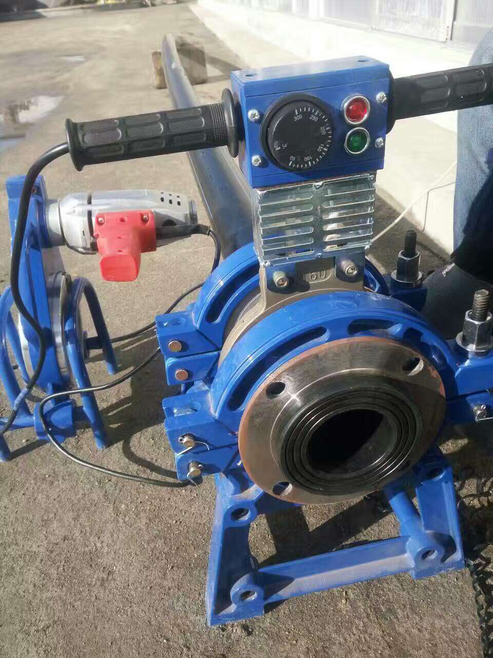 安裝（zhuāng）工具